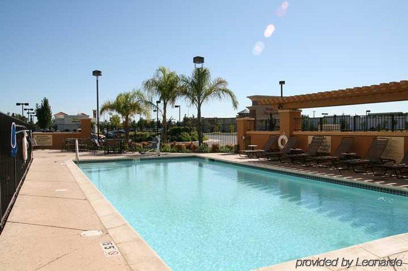 Hampton Inn & Suites Yuba City Servizi foto